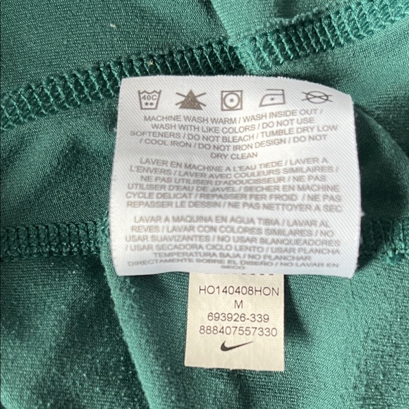 Nike Philadelphia Eagles Women's Midnight Green Long Sleeve Quarter-Zip Pullover - Picture 13 of 13